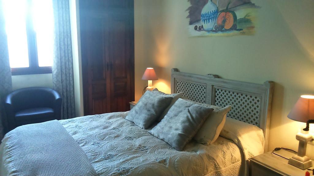 Hostal Rural Molino Del Bombo Арасена Номер фото