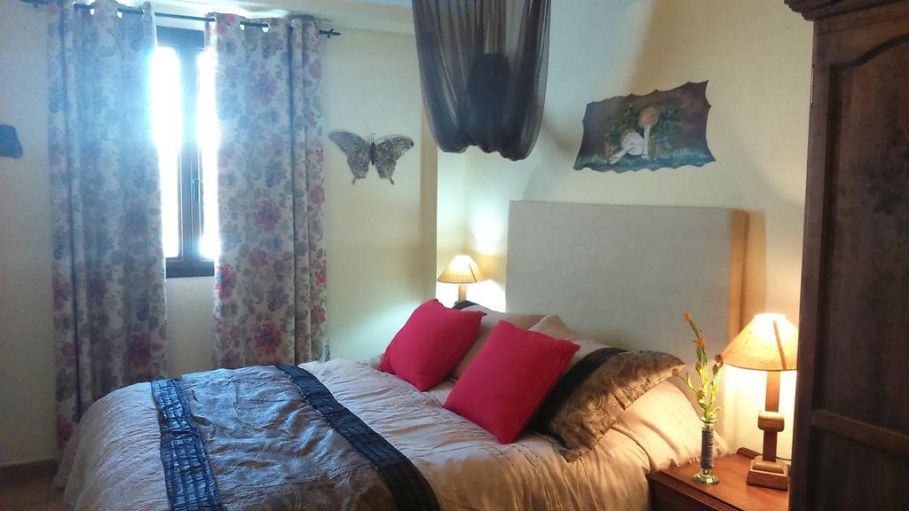 Hostal Rural Molino Del Bombo Арасена Номер фото